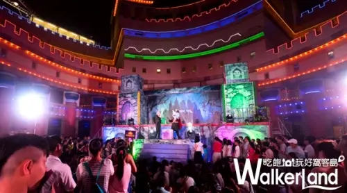 準備好嗨翻萬聖夜！義大遊樂世界舉辦「E咖萬聖趴」，「第五人格」強力入侵挑戰最嗨萬聖節派對。