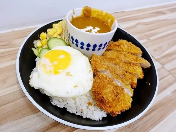 十巷咖哩 /美食窩客 曼曼食遊 提供