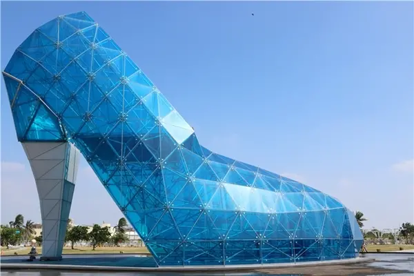 美食窩客 跟著小毛一起趴趴GO 提供 / 嘉義布袋海景公園 (高跟鞋教堂)