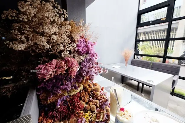 偷偷 toutou cuisine /美食窩客 藍色起士 提供