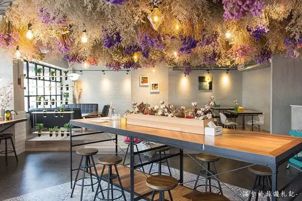 花蓮 景點 拍照 打卡 文青 網紅 懶人包 奇幻地咖啡館 / WalkerLand窩客島提供