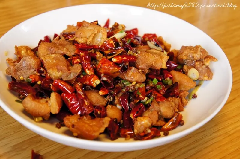 窩客島體驗 ☞ 捷運忠孝復興站 ▍開飯川食堂 ▍鮮/香/辛/麻，挑戰味蕾最高峰!!!