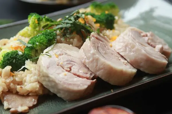 中山站美食THEONE