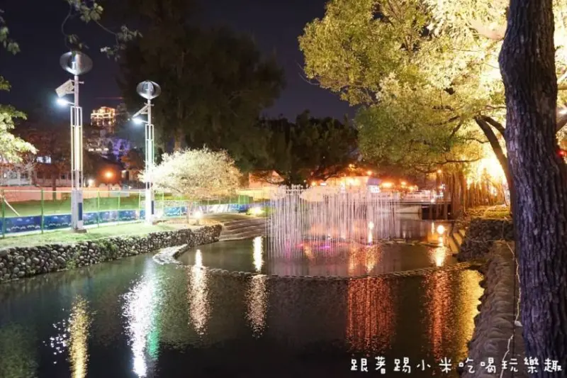 窩客踢小米 推薦 護城河親水公園