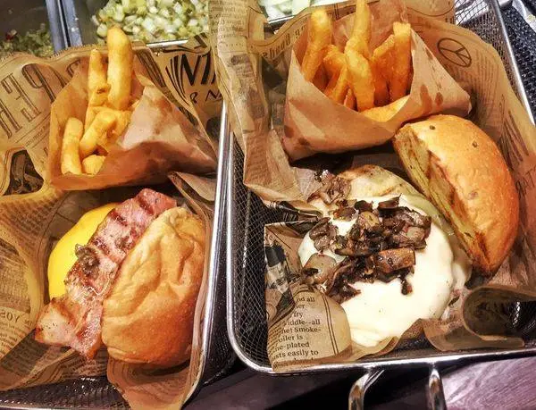 【台北】東區 ✰最好吃漢堡✰ Burger Ray 個性漢堡 ✰