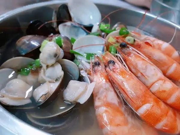 大海愛上藍天 推薦 南桃吳記蛤蜊麵