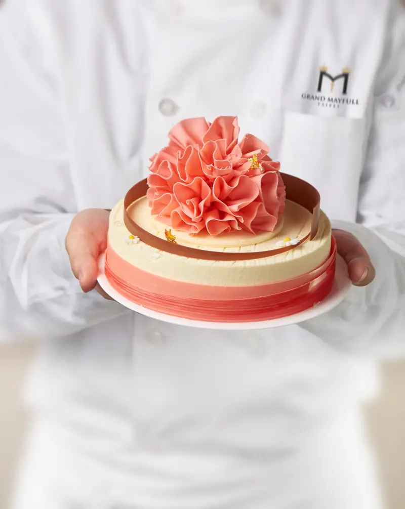 寵愛媽咪不設限！「台北美福大飯店」端名牌禮盒、母節蛋糕攬客！