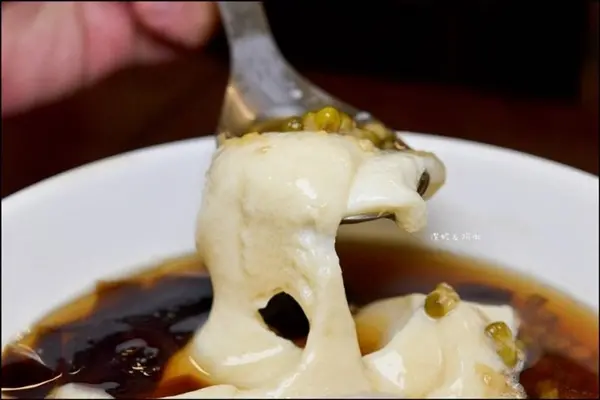 假鬼假怪 美食 懶人包 麻糬豆花 福麻糬 / WalkerLand窩客島提供