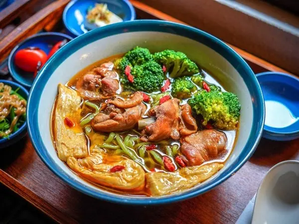 窩客魔王的碗公提供 / 萬吧One Bar