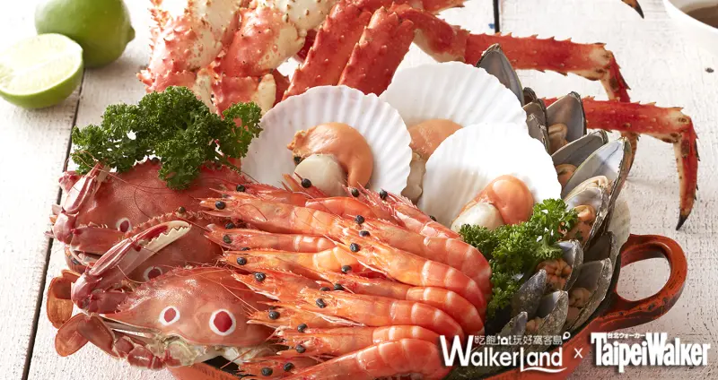 台北喜來登年終感恩季來了！十二廚自助餐廳「二人同行一人免費」！