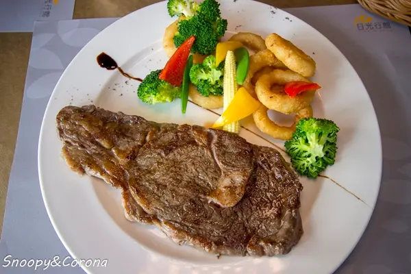 日光行館親子景觀餐廳 / 美食窩客 史努比 