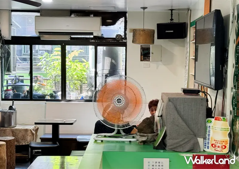 基隆隱藏版手搖「廖媽媽珍珠奶茶專賣鋪」35元珍奶必喝/ WalkerLand窩客島整理提供 未經許可不可轉載。