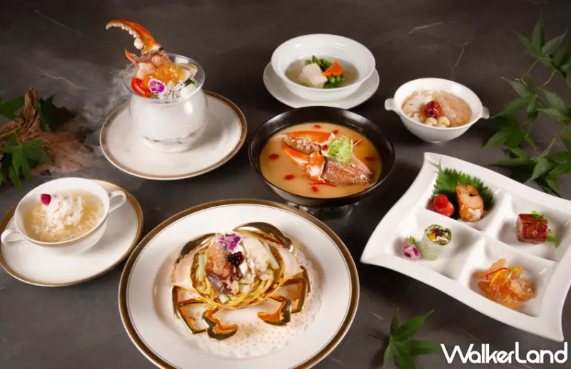 台北萬豪「尋味秋蟹」、「萬兔MOON遊」秋季限定，4米巨型月球、800公克肥美大沙公。