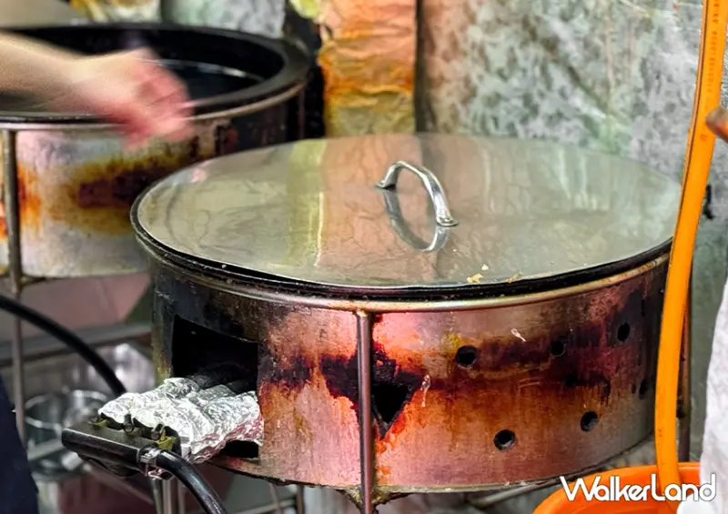 基隆神級鍋貼！基隆慶安宮「曾家鍋貼店」在地營業超過30年/ WalkerLand窩客島整理提供 未經許可不可轉載。