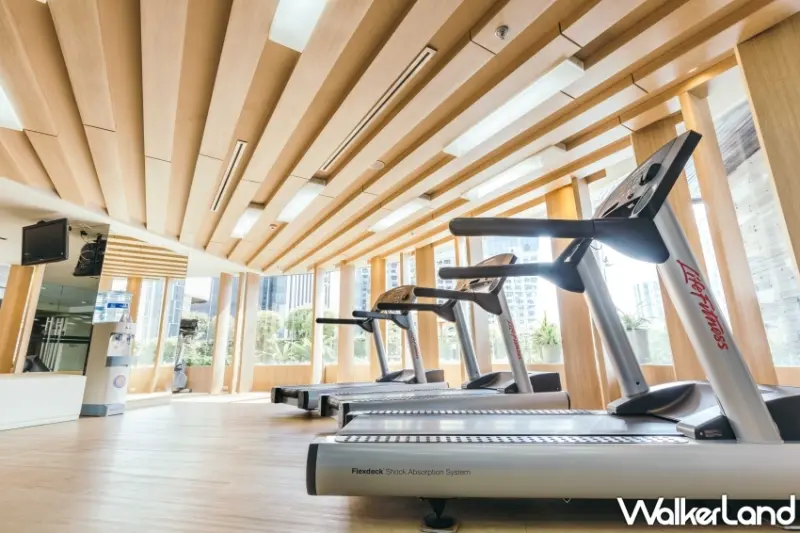 拉差達安凡尼酒店提供奢華住宿體驗，尊享專屬優惠專案，含早餐每晚85美元、還贈餐飲消費券。