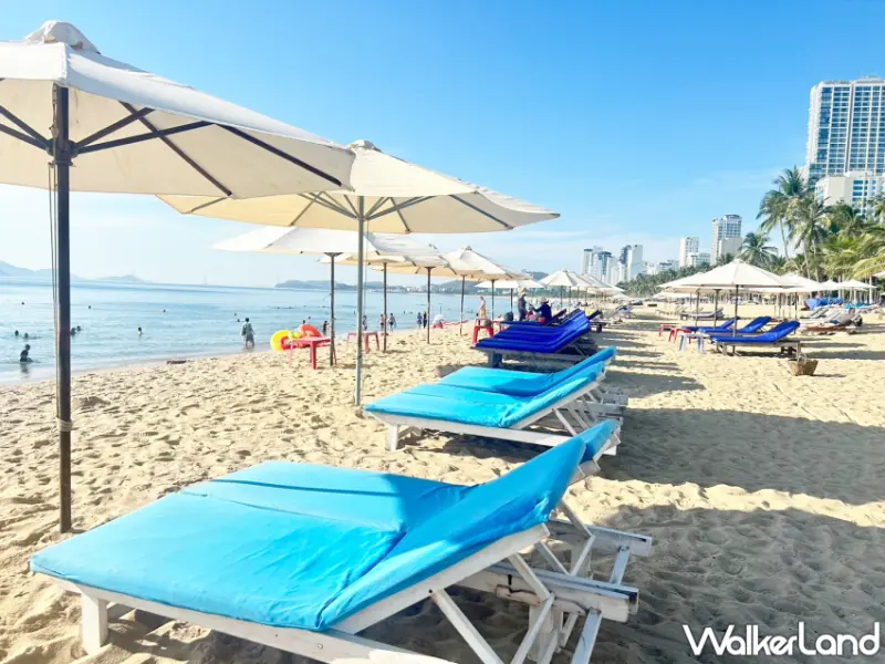 五福旅遊攜手越捷航空推出桃園直飛芽莊包機服務，3小時直達東方馬爾地夫芽莊、讓旅程更省時便捷。