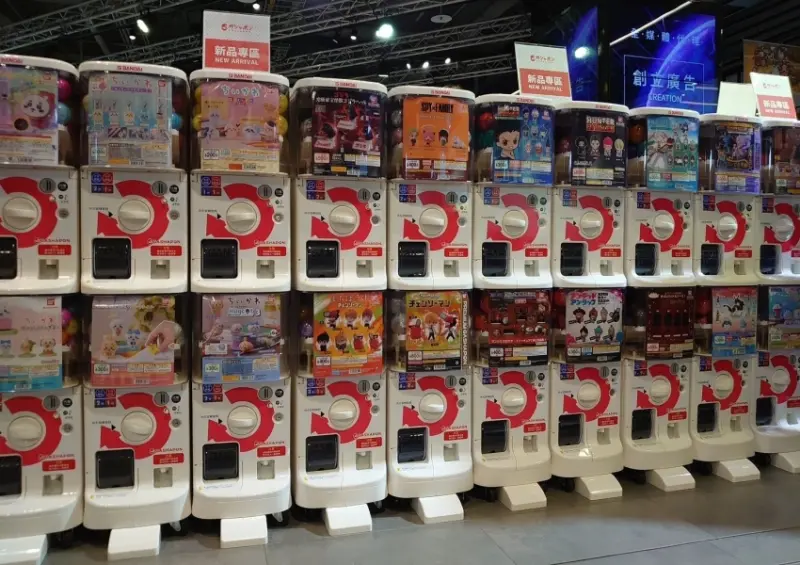 GBO萬代官方扭蛋專賣店 台灣一號店 / WalkerLand窩客島提供 未經許可，不得轉載