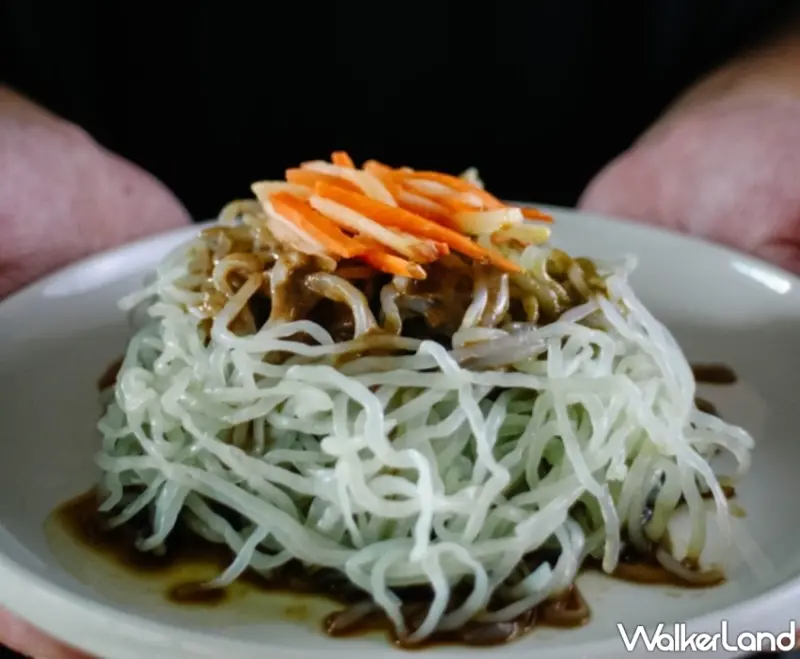 高雄夢時代「拿鐵生活節」搶先登場！40家咖啡館、人氣美食強勢進駐，高雄人搶先體驗夢幻戶外午茶。