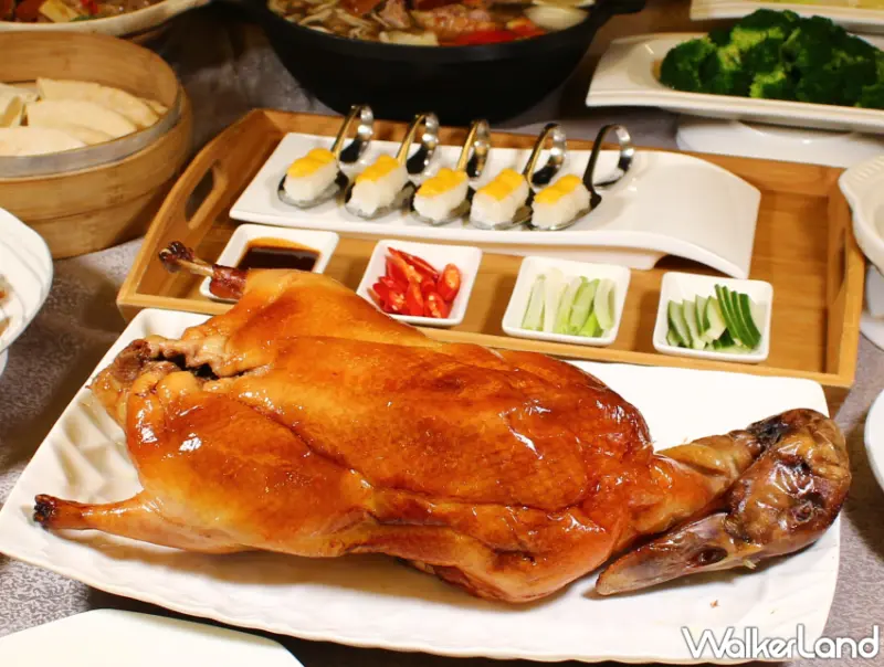 台中吃到飽控一定搶長榮桂冠酒店超值餐券優惠！咖啡廳自助百匯吃到飽、片皮鴨款美食最低52折。