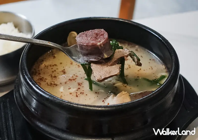 公館新開幕韓式料理「曹氏家司機食堂」血腸湯飯必點/ WalkerLand窩客島整理提供 未經許可不可轉載。