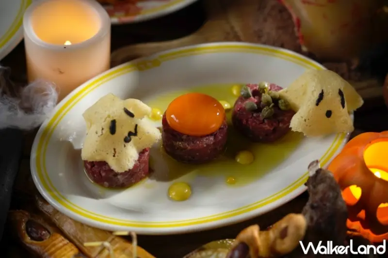 義大利諸聖節、諸靈節再現君品酒店！Ciao西西里牛排館打造萬聖節暗夜亡靈骷髏宴，體驗驚悚鬼魅的美食之夜。