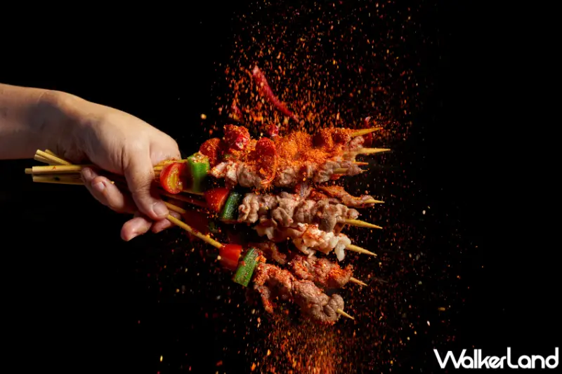 美福彩匯840元吃到飽！台北美福線上旅展限時優惠搶先看，美食通用券3,500元、一泊一食住宿券6,699元。