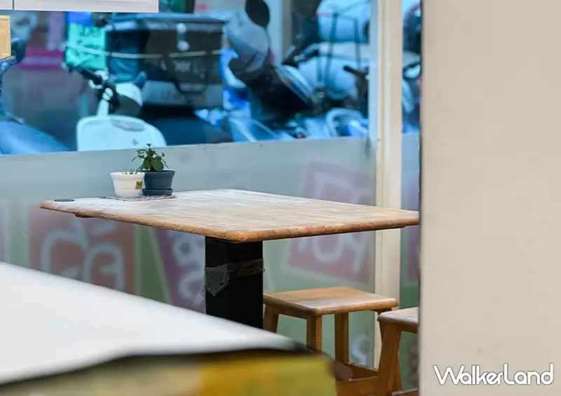 萬芳醫院站美食「福美阿姨的店」超巨大雞排飯必吃/ WalkerLand窩客島整理提供 未經許可不可轉載。