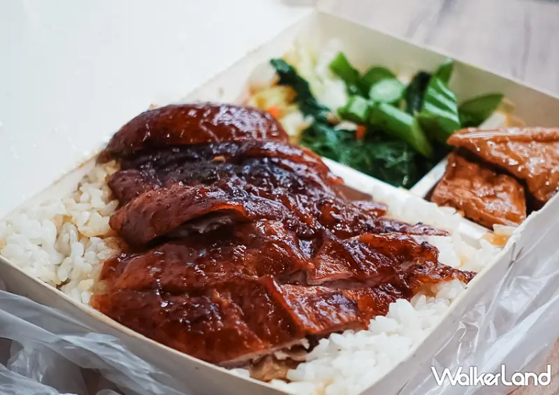 中山區必吃燒臘便當「家鴻鵝肉」燒鵝腿一開店就秒殺/ WalkerLand窩客島整理提供 未經許可不可轉載。