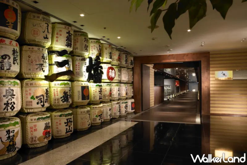 挑戰錢包接受度！三燔本家推出「柿安真珠牛究極之宴」每人8,800元，品嚐柿安真珠牛。