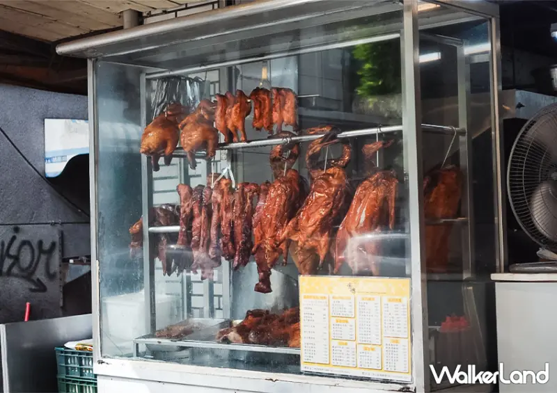 中山區必吃燒臘便當「家鴻鵝肉」燒鵝腿一開店就秒殺/ WalkerLand窩客島整理提供 未經許可不可轉載。