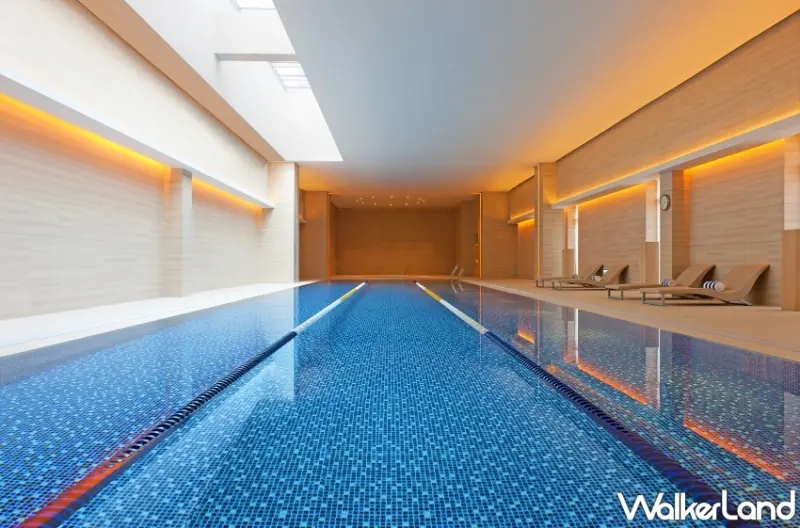 台北寒舍艾美俯瞰101跨年煙火秀！寒舍艾美酒店跨年雙人房52,000元起、限量搶訂中。