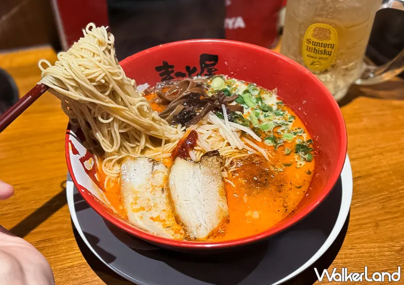 中山宵夜拉麵店「誠屋拉麵」菜單涵蓋牛骨、雞骨、赤辛牛骨等多種湯底 / WalkerLand窩客島整理提供​​​​​​​