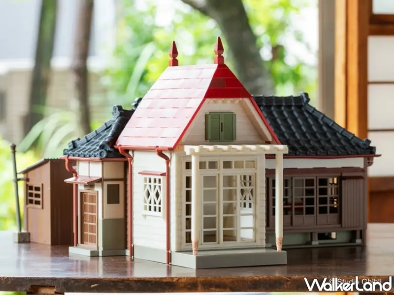 吉卜力龍貓「草壁家 模型屋」精細還原電影場景，亞洲限定「龍貓Craft Style Collection」必收。