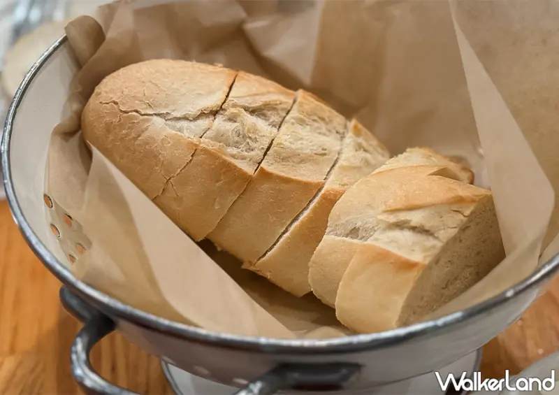 ▲▼關島餐酒館「Beachin' Shrimp」推薦菜單：西班牙蒜香蝦 (Gambas al Ajillo) / WalkerLand窩客島 蕭芷琳 拍攝