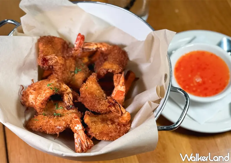 ▲▼關島餐酒館「Beachin' Shrimp」推薦菜單：龍蝦堡(Lobster Roll)、椰子炸蝦 (Coconut Shrimp) / WalkerLand窩客島 蕭芷琳 拍攝​​​​​​​