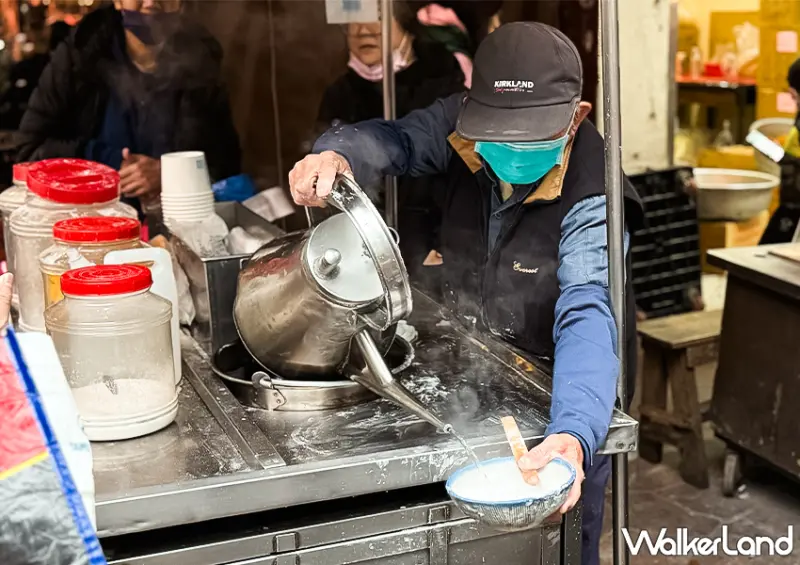太白粉可以這樣吃！基隆古早味美食「麵茶推車阿伯」想吃不見得能遇到