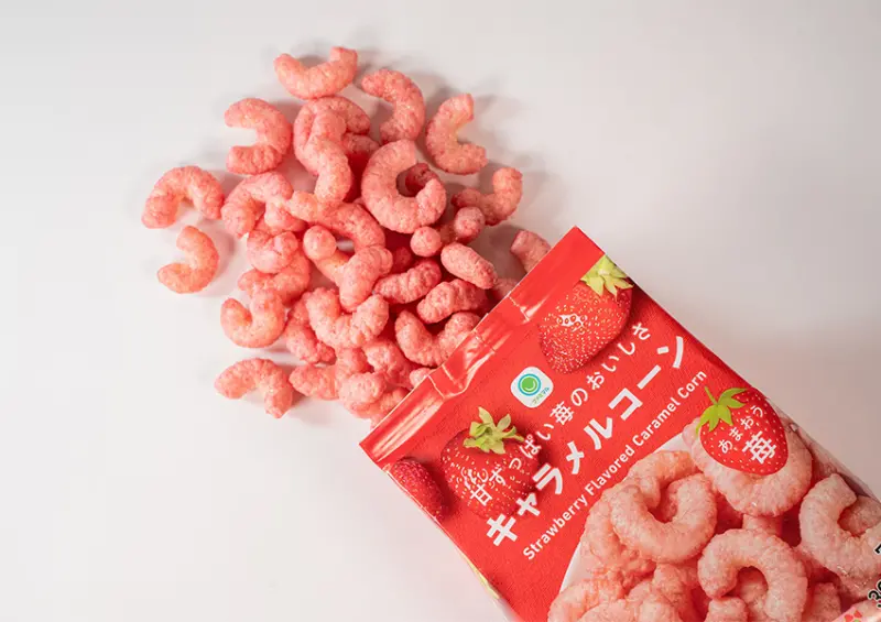 ▲日本全家「草莓採摘季 2025」這陣子準備去日本的朋友可別錯過 / ファミリーマート提供、WalkerLand窩客島整理