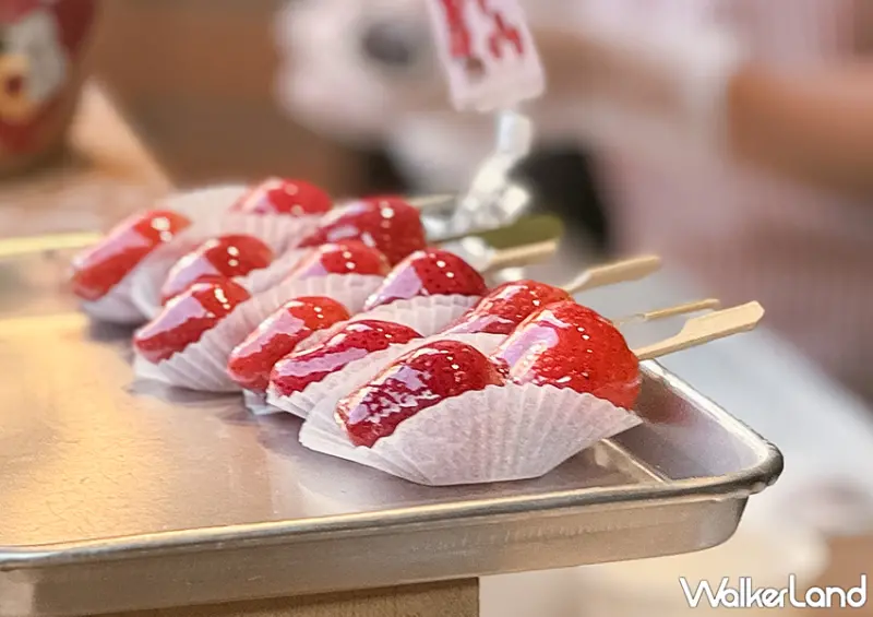 ▲▼ 迪化街美食推薦「路力草莓大福」推薦菜單：草莓大福 $50、草莓糖葫蘆 $40 / WalkerLand窩客島 蕭芷琳 拍攝