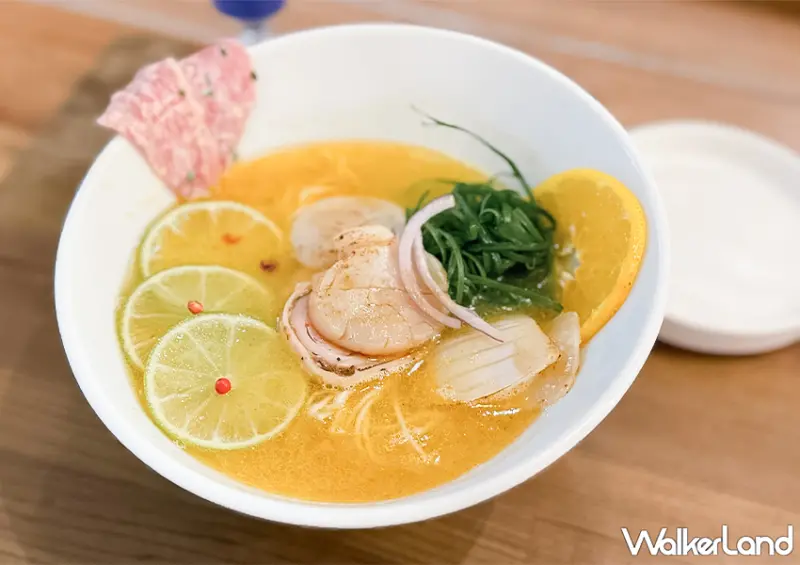 有生魚片的拉麵！台北拉麵推薦「柑橘SHINN：魚水」為台北信義區的拉麵名店「柑橘SHINN」的分店