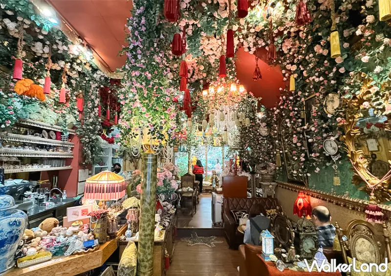 ▲新竹咖啡廳「藍氣球咖啡」以17世紀巴洛克風格裝潢聞名，走進店內彷彿穿越時空 / WalkerLand窩客島 蕭芷琳 拍攝