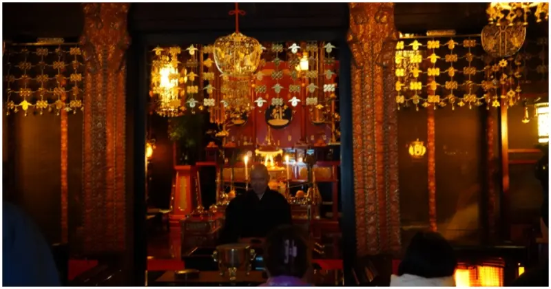 日本寺院一睡難忘！和歌山特色住宿「蓮華定院」，和僧侶一起冥想、享用精進料理。