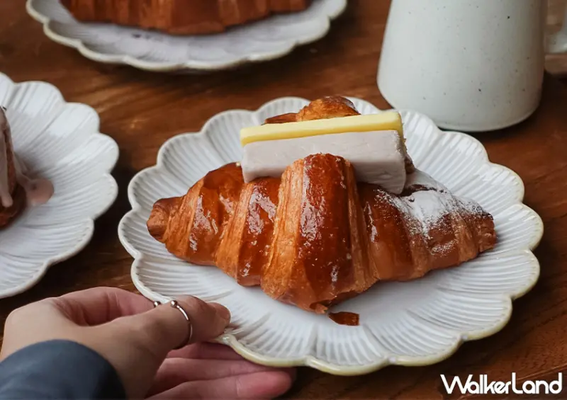 ▲南港展覽館美食「莉莉安可頌」推薦菜單：芋泥奶油可頌 $150 / WalkerLand窩客島 蕭芷琳 拍攝