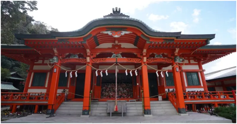 滿滿雛人偶的日本神社！日本文化控必去和歌山「淡嶋神社」，目送雛人偶漂流到彼岸。