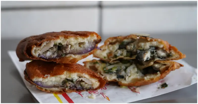 鎮瀾宮隱藏版美食！王元吉炸粿 在地人推薦的大甲小吃，蚵仔粿、茄子餡肉粿必吃。