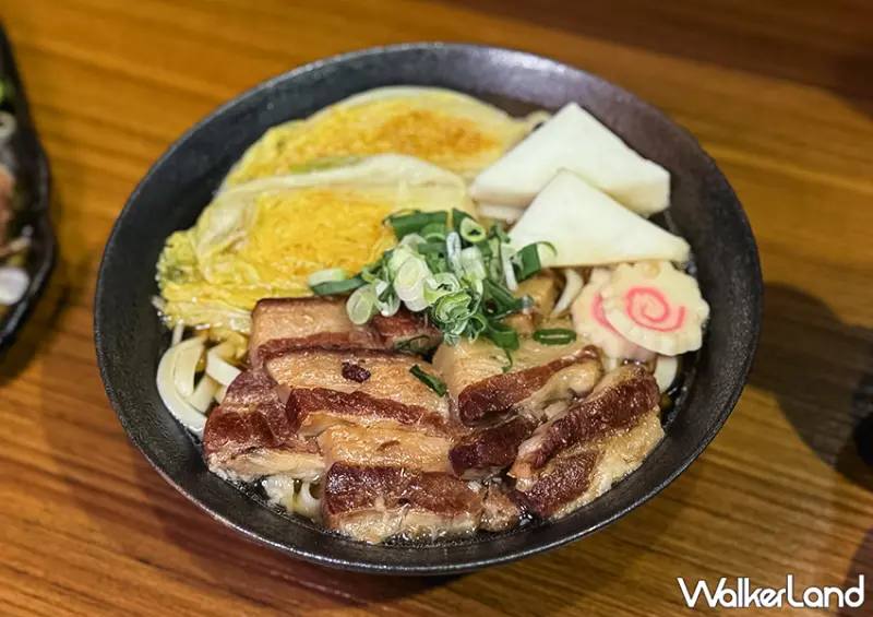 ▲中山站日本料理推薦「ABV 日式居酒館」推薦菜單：沖繩式中華勁麵 $280 / WalkerLand窩客島 蕭芷琳 拍攝