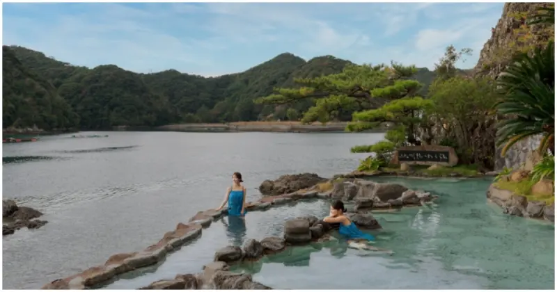 入住即包島！和歌山溫泉飯店推薦「碧島之宿熊野別邸中之島」，邊泡溫泉邊聽海聲、望星空。
