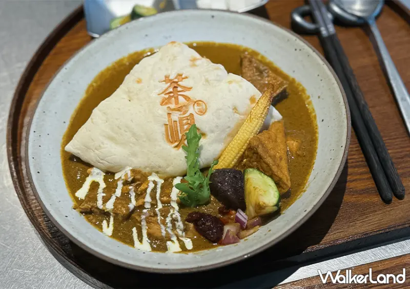 ▲台中逢甲商圈必吃「茶嶋咖哩」推薦菜單：馬來西亞叻沙咖哩套餐 $230 / WalkerLand窩客島 蕭芷琳 拍攝