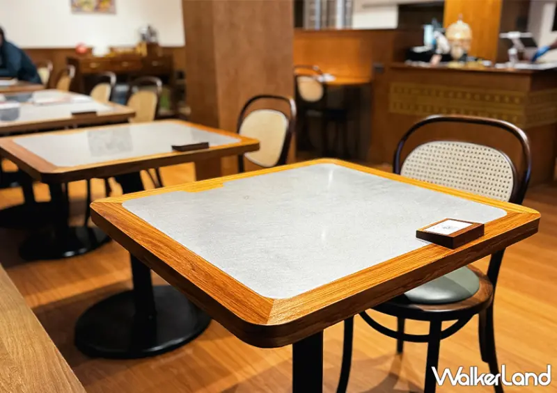 ▲如果大家有機會來到逢甲夜市，可以來「茶嶋咖哩」試試各種異國咖哩 / WalkerLand窩客島 蕭芷琳 拍攝