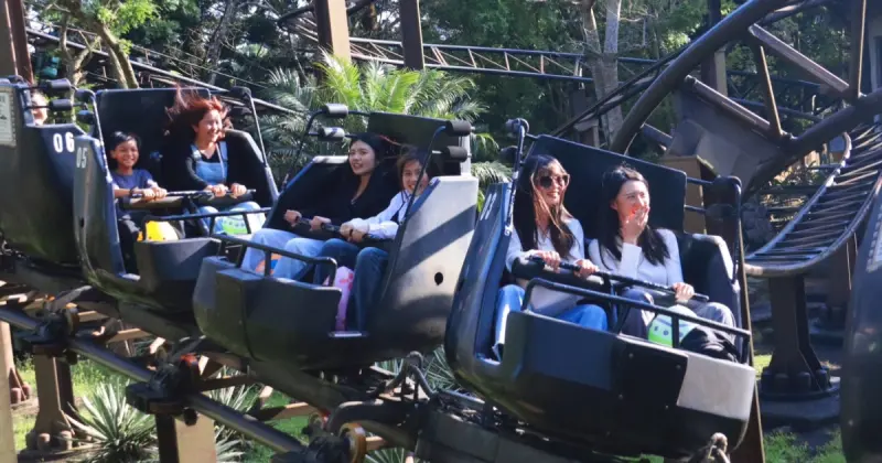 六福村兒童節連假超狂優惠！未滿18歲免費入園、住宿半價早鳥開搶。