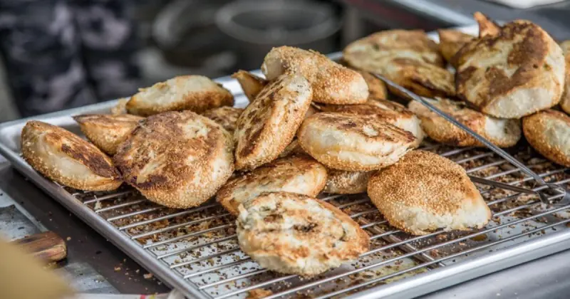 捷運南港站美食推薦！聽北流演唱會必吃7大美食，銅板小吃 日式咖啡廳全收。